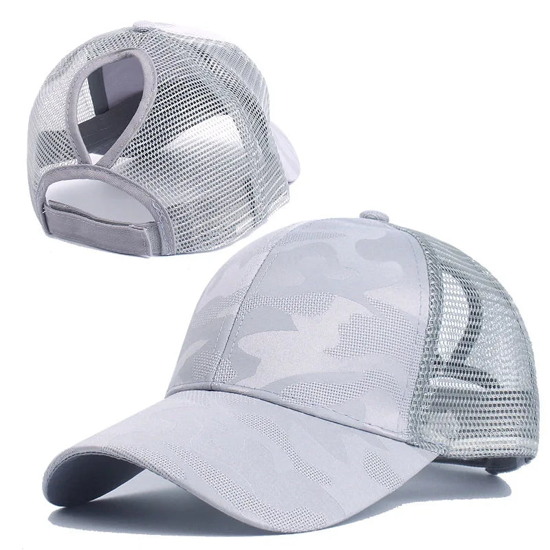 Women's Camouflage Ponytail Baseball Cap Breathable Mesh Back Adjustable Snapback High Ponytail Outdoor Sports Trucker Hat
