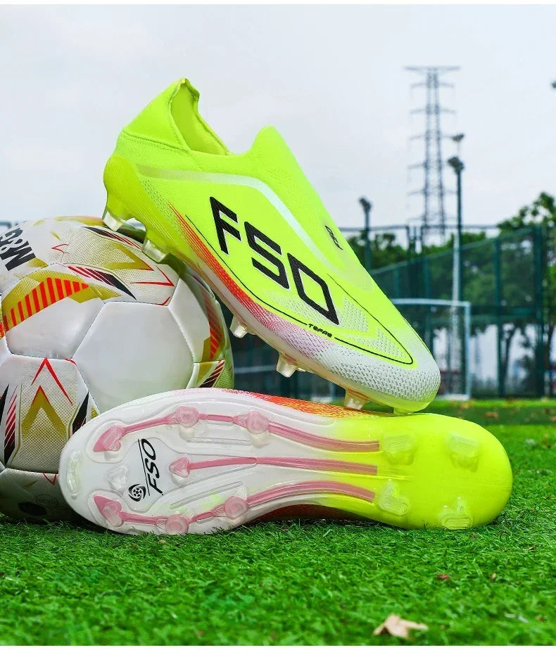 Botas de fútbol para hombre, antideslizantes, para niños, para exterior, zapatillas de fútbol superventas, para partido sobre césped, de alta calidad, con tacos, de caña alta y ligeras