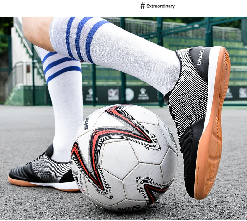 Sisäjalkapallokengät Miesten ammattilaisfutsalkengät Luistamattomat miesten jalkapallokengät Alkuperäiset kovapintaiset Chuteira Society Futebol -kengät