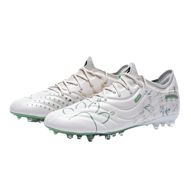 Kelme miesten jalkapallokengät aikuisille, Mg Short Spikes, tekonurmiharjoitteluun tarkoitetut jalkapallokengät, erittäin kevyet, liukumattomat jalkapallokengät