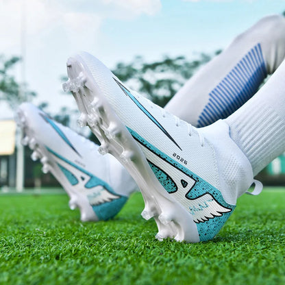 Miesten jalkapallokengät Laadukkaat sisäjalkapallokengät Urheilukengät Futsal Korkea nilkka Luistamattomat Ulkokäyttöön erittäin kevyet Luistamattomat