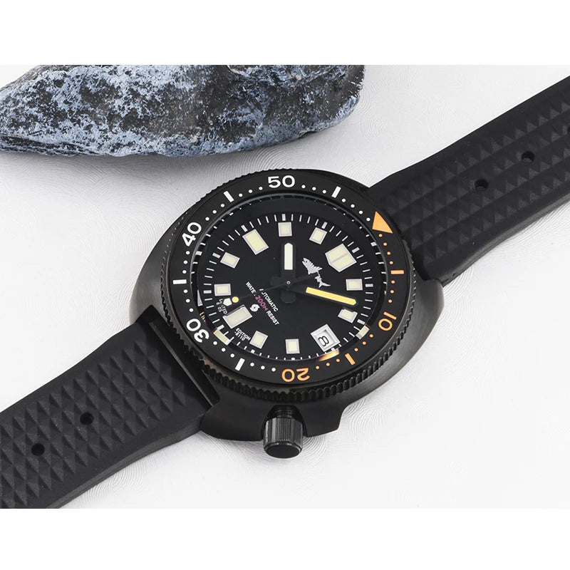Relógio de Homem Heimdallr 44mm PVD 6105 Diver, Movimento Automático Japonês NH35, Impermeável 200M, Luneta em Cerâmica