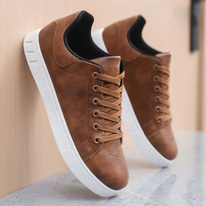 2026 Men's Shoes New Style Four Seasons Fashionable Versatile Soft Bottom White Casual Shoes Breathable Summer Zapatillas Hombre