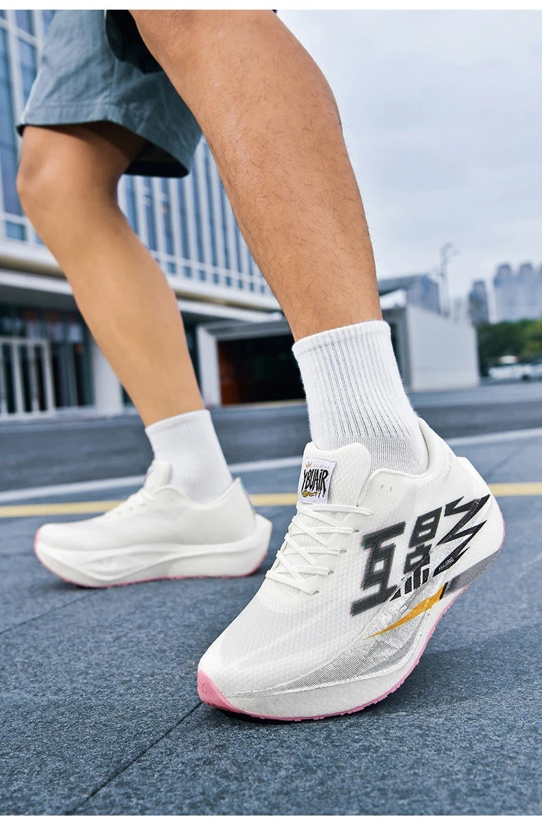 Running Shoe Men Sports Carbon Board Speciality Breathable Lightweight Women's Comfortable Athletic Nonskid Sneakers﻿ Marathon