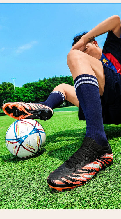New Men's Football Boots Sport Soccer Shoes Match Unisex Ultralight Cleats Comfortable Non-Slip Outdoor Adult Grass High-quality