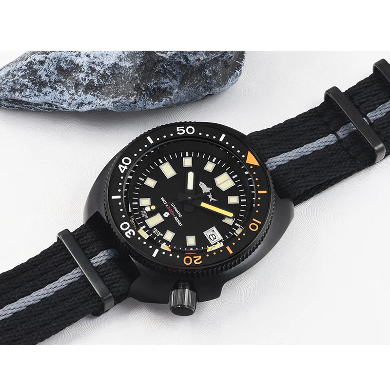 Relógio de Homem Heimdallr 44mm PVD 6105 Diver, Movimento Automático Japonês NH35, Impermeável 200M, Luneta em Cerâmica