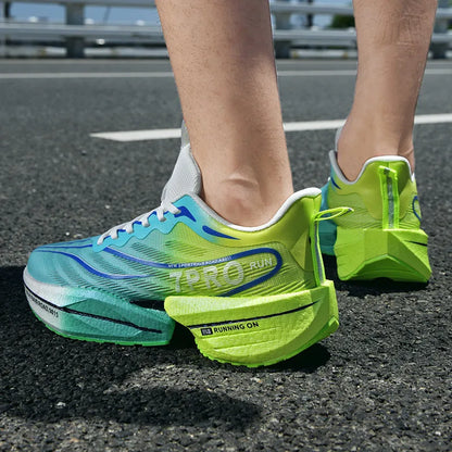New Men's Carbon Plate Sneakers Outdoor Soft Sole Mesh Sports Shoes Running Shoes Light Anti-Slip Casual Couple Tennis Shoes