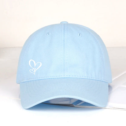 Casquette de baseball minimaliste à imprimé double cœur, pour femme et homme, souple et ajustable, style « dad hat », décontractée, sur le thème de l'amour, casquette de soleil
