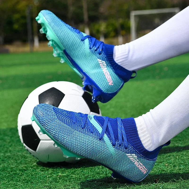 Miesten jalkapallokengät, ammattilaisjalkapallokengät, futsal-kengät, naisten ja miesten yhteiskäyttöön tarkoitetut ultrakevyet, korkealaatuiset TF/FG-lenkkarit