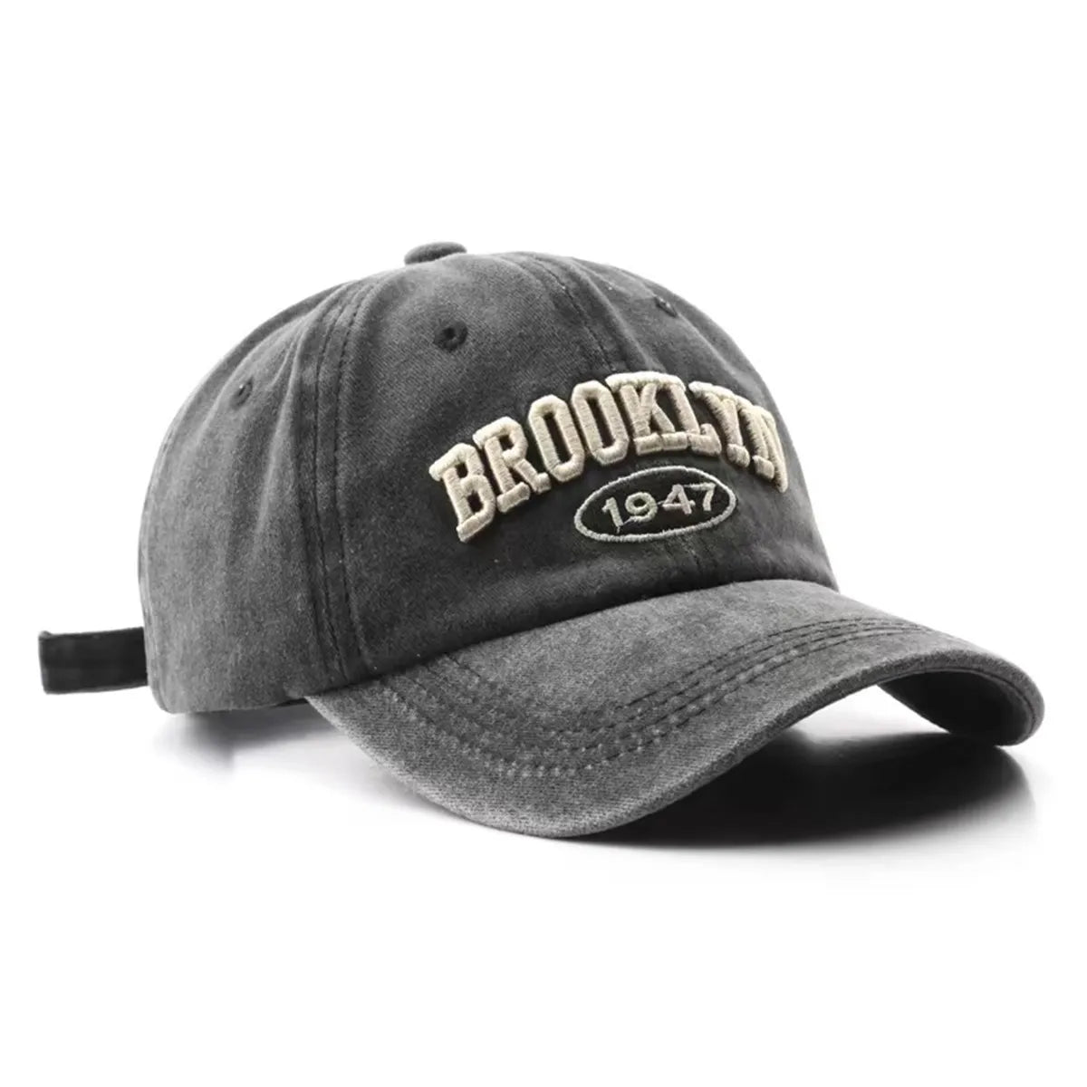 Male vintage letter embroidered duckbill cap for outdoor travel, female sun protection and shading, couple baseball cap