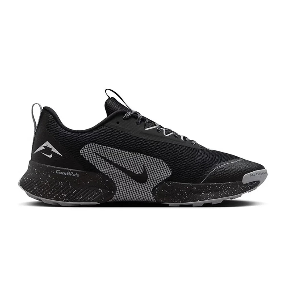 Nike Juniper Irail 3: comfortabele, duurzame en ondersteunende lage trailrunningschoenen voor heren in zwart en grijs FQ0904-001