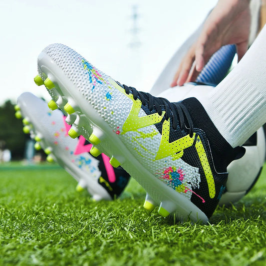 Men’s Non-Slip Football Boots Unisex Professional Soccer Shoes Sports New Cleats Drop Shipping Ultralight Breathable Futsal