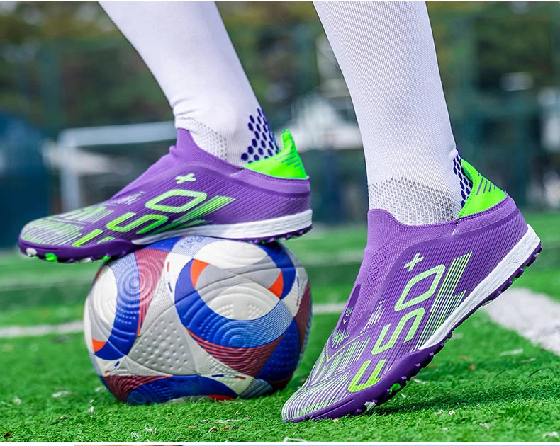 New Men's Soccer Shoes Grass Football Boots Ultralight Sport Comfortable Indoor Cleats Non Slip Fg Turf Futsal Adult Non-Slip