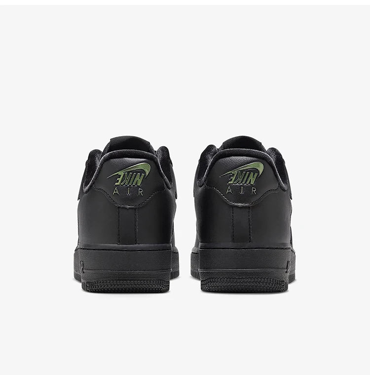 Nikein alkuperäiset Air Force 1 Low -naisten vapaa-ajan lenkkarit FB8251-001