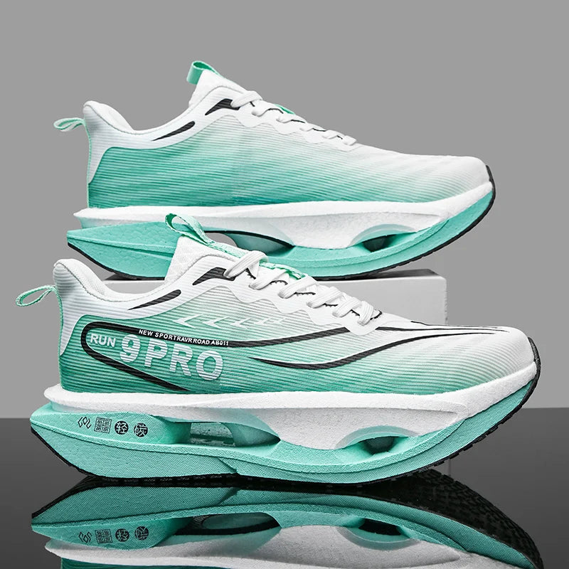 New Men's Carbon Plate Sneakers Outdoor Soft Sole Mesh Sports Shoes Running Shoes Light Anti-Slip Casual Couple Tennis Shoes
