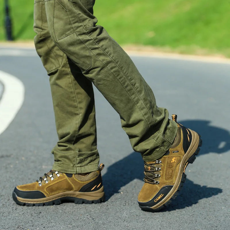 Pánské semišové kožené turistické boty pro outdoor, trail a trekking, protiskluzové prodyšné lezecké boty pro muže, pánská horská sportovní obuv