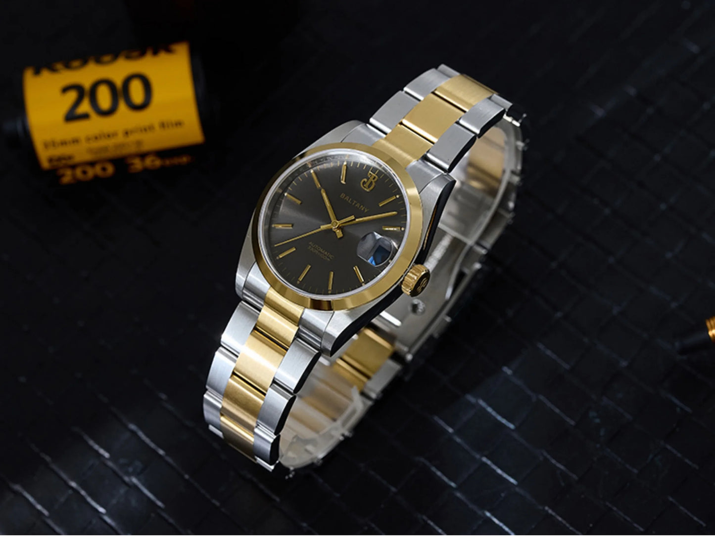 Baltany Men Automatic Watch 36MM Mechaical Wristwatch Bubble Sapphire 10ATM Waterproof C3 Luminous NH35