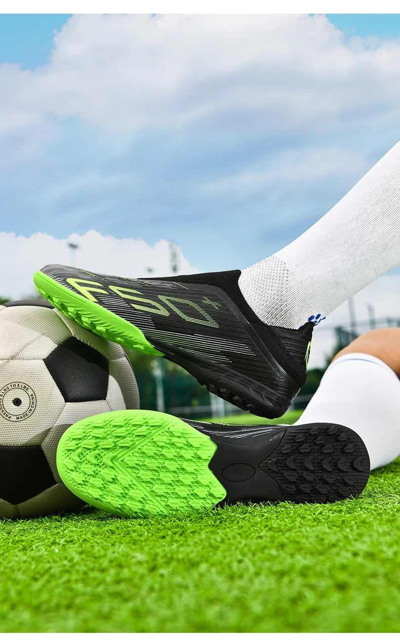 New Men's Football Boots Turf Soccer Shoes Sport Ultralight Comfortable Cleats Futsal Non Slip Fg Grass Indoor Adult Non-Slip
