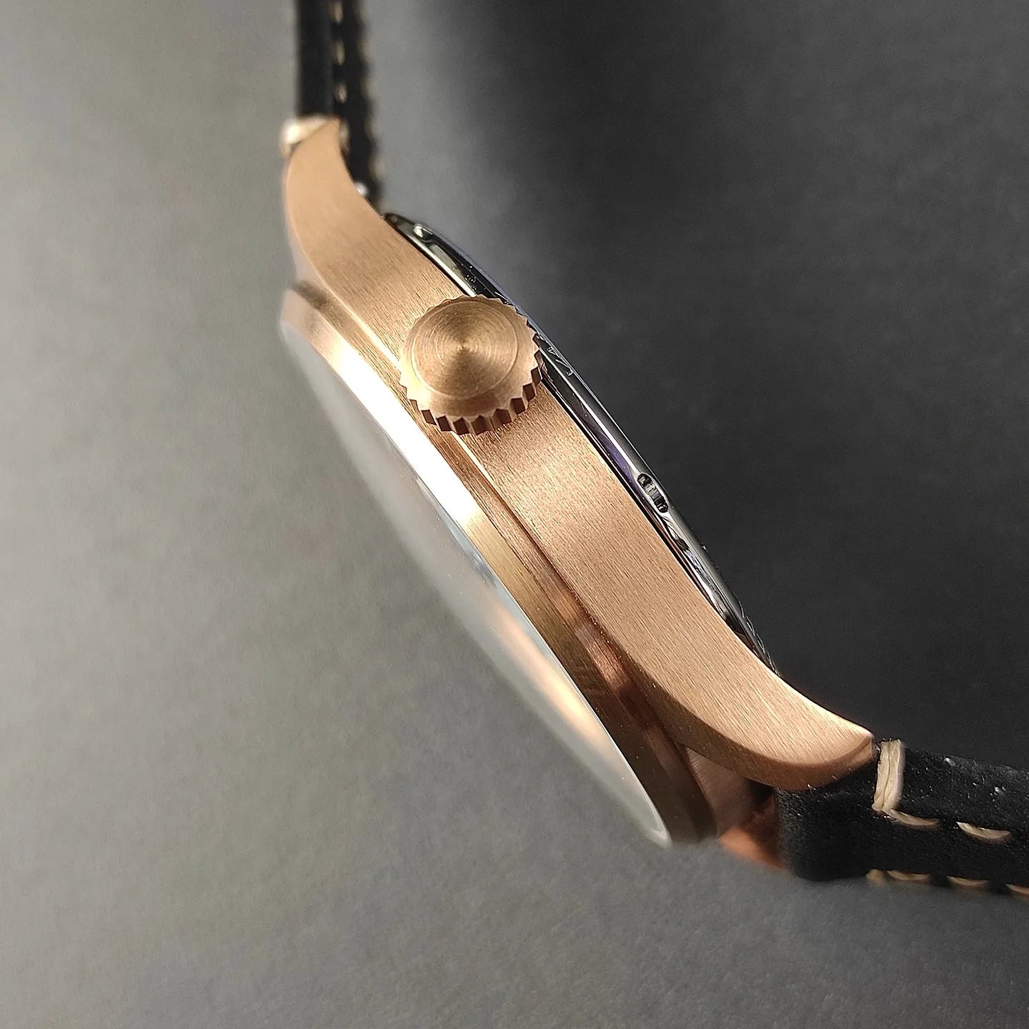 40.5 Men's Manual Mechanical Watch Tin Bronze Guilloché Surface Three-Dimensional Silver Nail Roasted Blue Needle Seagull ST3621