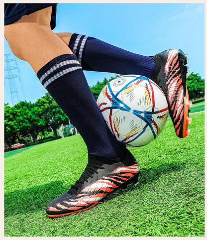 New Men's Football Boots Sport Soccer Shoes Match Unisex Ultralight Cleats Comfortable Non-Slip Outdoor Adult Grass High-quality