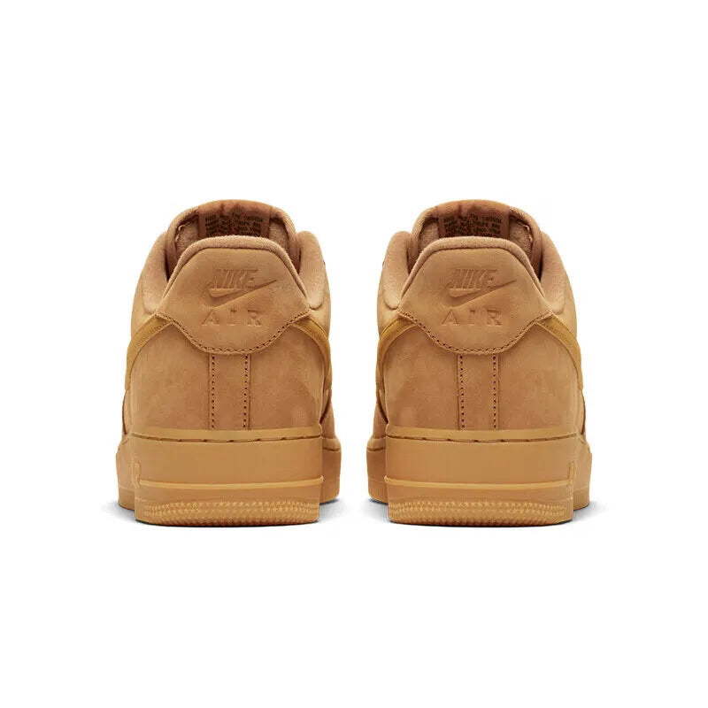 Nike Air Force 1 '07 LV8 Unisex-Freizeitsneaker aus Premium-Leder, Retro-Low-Top-Modeschuhe CJ9179-200
