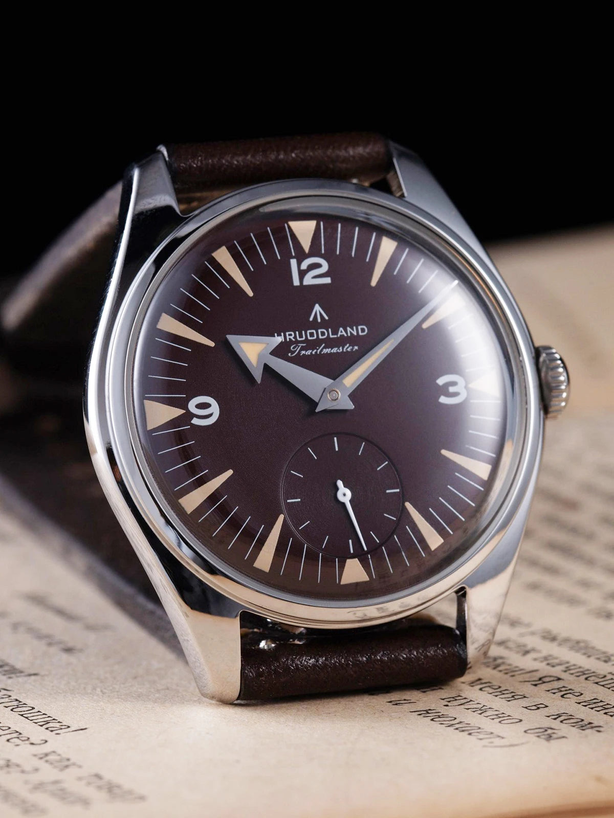 Hruodland F033 Retro Classi Quarrz Men's Watches VD78 Movement Stainless Steel Black Brown Leather Strap Wristwatches