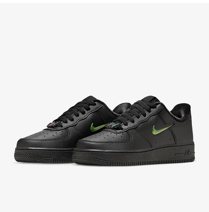 Nikein alkuperäiset Air Force 1 Low -naisten vapaa-ajan lenkkarit FB8251-001