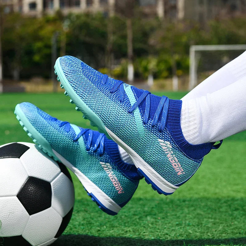 Miesten jalkapallokengät, ammattilaisjalkapallokengät, futsal-kengät, naisten ja miesten yhteiskäyttöön tarkoitetut ultrakevyet, korkealaatuiset TF/FG-lenkkarit