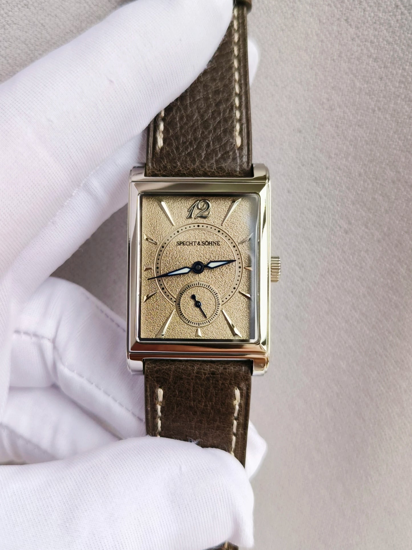 2026 Specht&Söhne Ultra Thin 7.5mm Rectangular Watch Japan Quartz Movement Small Seconds Sandblasted Dial Grey Leather Strap Watch