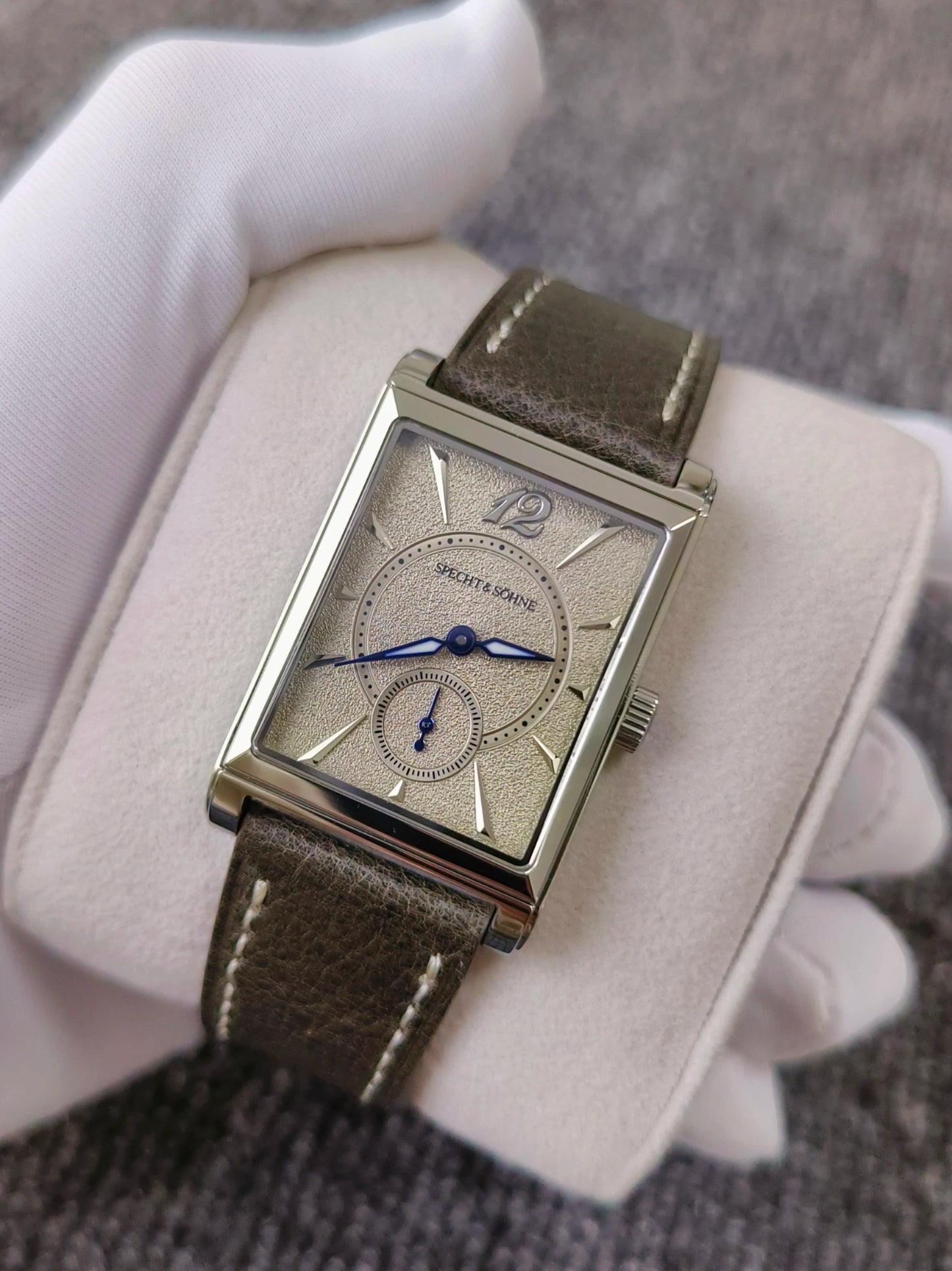 2026 Specht&Söhne Ultra Thin 7.5mm Rectangular Watch Japan Quartz Movement Small Seconds Sandblasted Dial Grey Leather Strap Watch