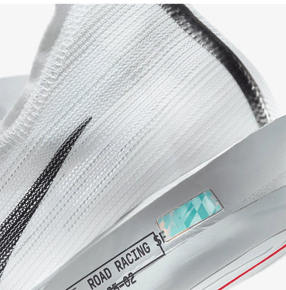 Originální pánské běžecké boty Nike StreakFly 2 s tlumením nárazů HF6416-100