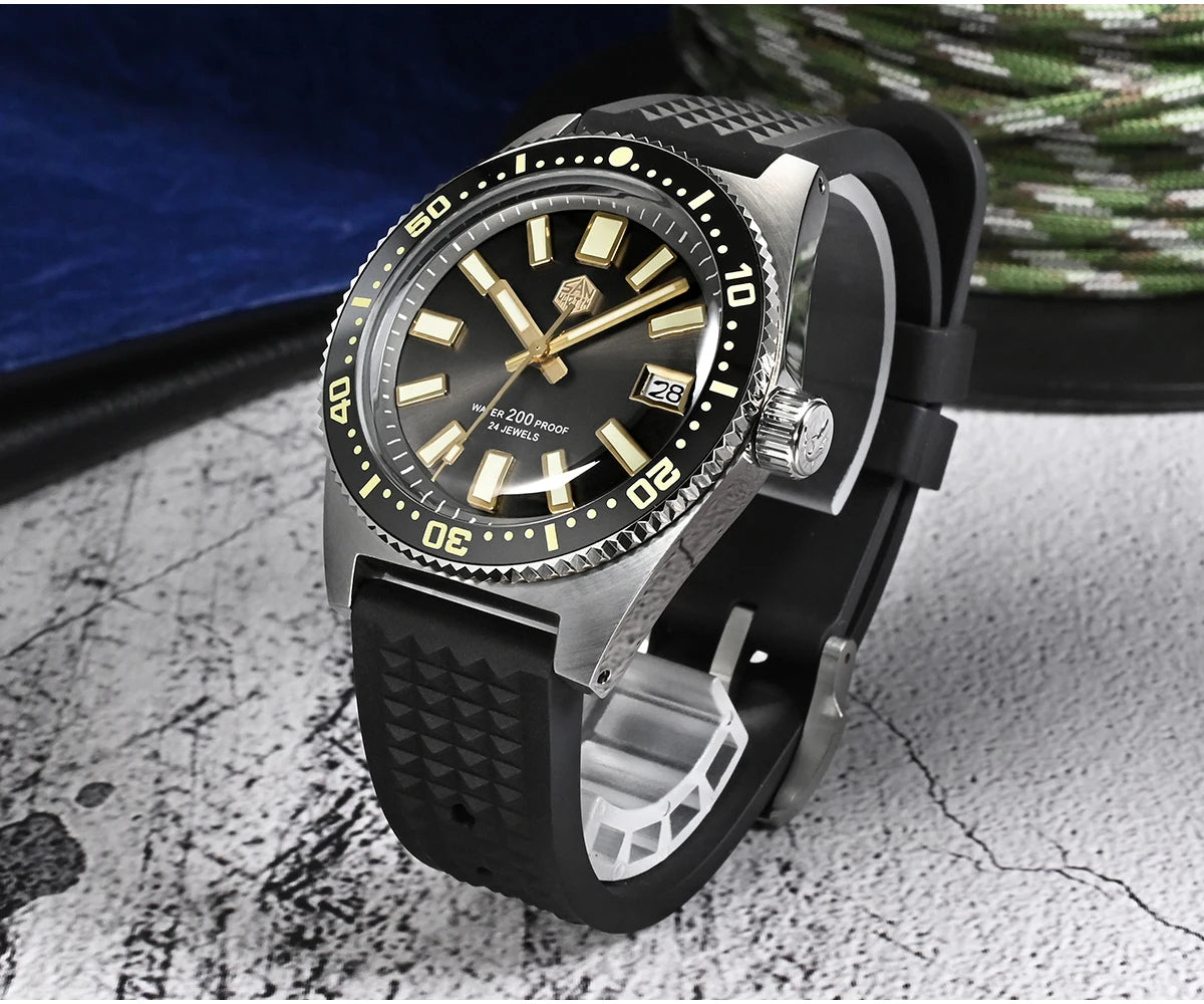 San Martin Official 40mm 62mas V3 Diver Watch For Men Kanagawa Surfing Dial NH35 Automatic Mechanical 20Bar Rubber Strap SN0007