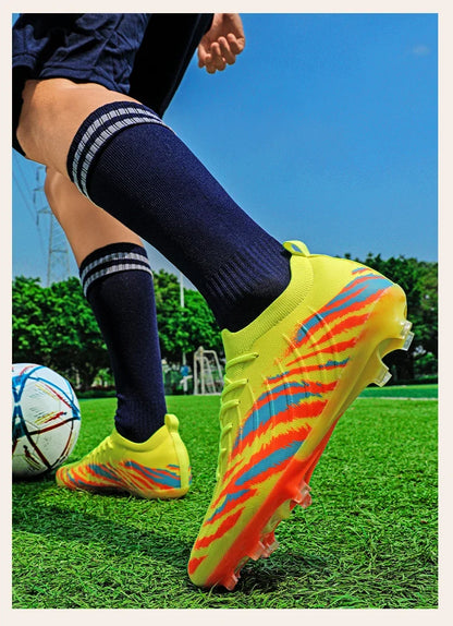 New Men's Football Boots Sport Soccer Shoes Match Unisex Ultralight Cleats Comfortable Non-Slip Outdoor Adult Grass High-quality