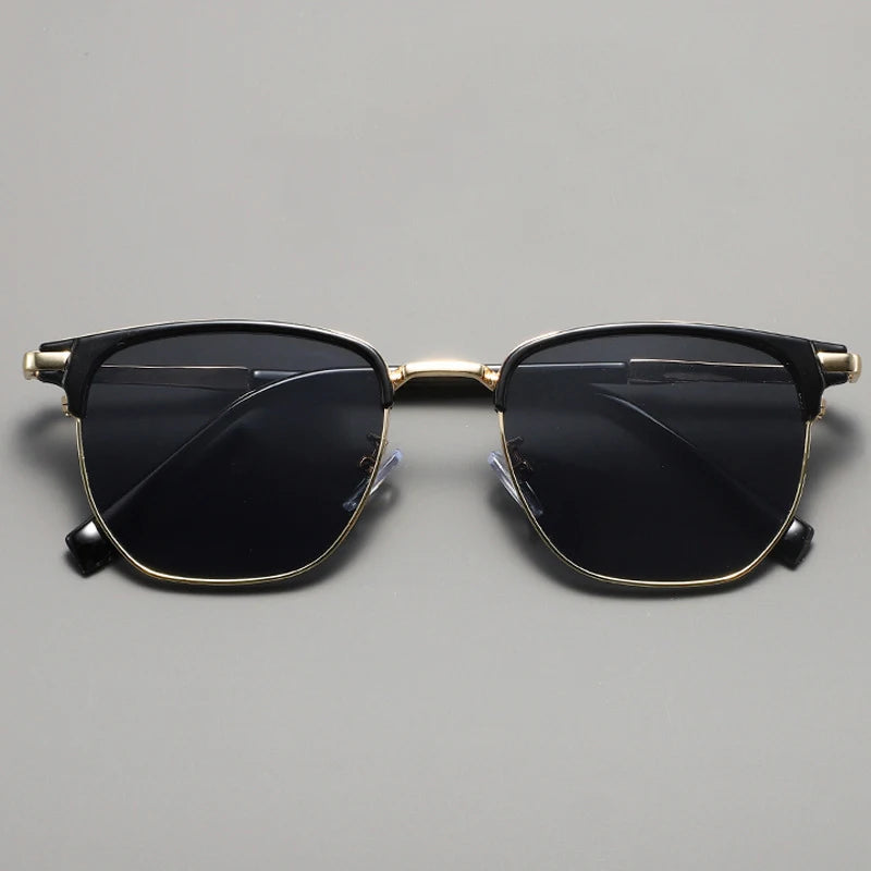 New Arrival Vintage Square Sunglasses Women Men Metal Frame Sun Glasses Female Eyewear Sunglasses for Male Female Eyeglasses