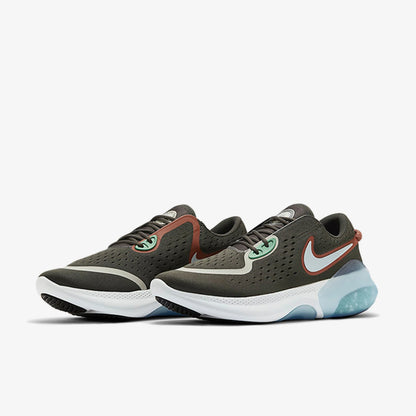 Nike Authentic Seasonal New JOYRIDE DUAL RUN moški tekaški copati CZ8697-006