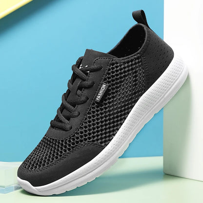 Men Soft Sport Shoes Breathable Fashion Mesh Running Shoes Comfortable Man High Quality Outdoor Lightweight Sneakers for Men