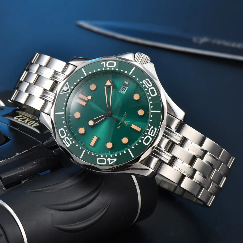 Parnsrpe Nouvelle montre de plongée automatique Miyota 8215 pour homme, sport de luxe, cadran vert, luminescent, verre saphir, date, étanche, bus