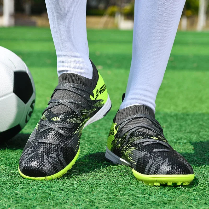 Miesten jalkapallokengät, ammattilaisjalkapallokengät, futsal-kengät, naisten ja miesten yhteiskäyttöön tarkoitetut ultrakevyet, korkealaatuiset TF/FG-lenkkarit