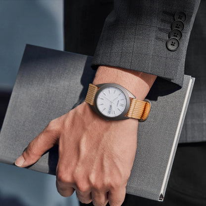 BERNY Titanium Watches for Men Date Week Calendar Sapphire Quartz Watch 38mm Super Luminous Men's Wristwatch 10ATM Lightweight