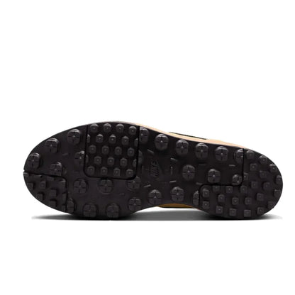 Chaussures décontractées pour homme Nike C1TY : des baskets basses antidérapantes, résistantes et élégantes — classiques, légères et conçues pour durer. FZ3863-200