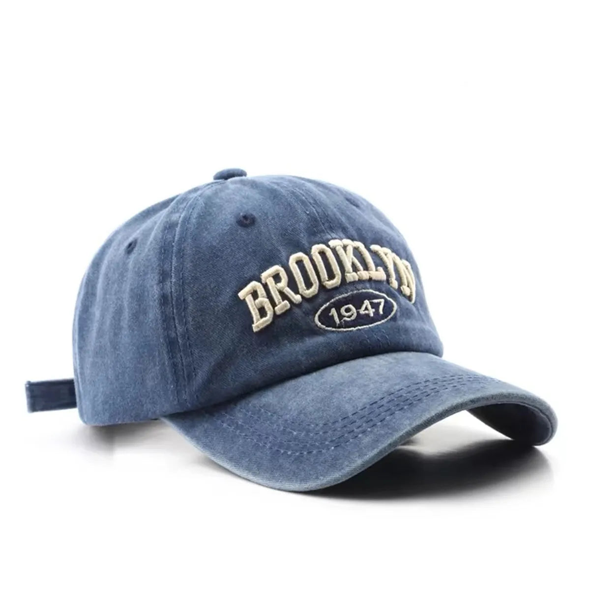 Male vintage letter embroidered duckbill cap for outdoor travel, female sun protection and shading, couple baseball cap
