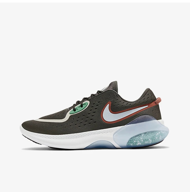 Nike Authentic Seasonal New JOYRIDE DUAL RUN moški tekaški copati CZ8697-006