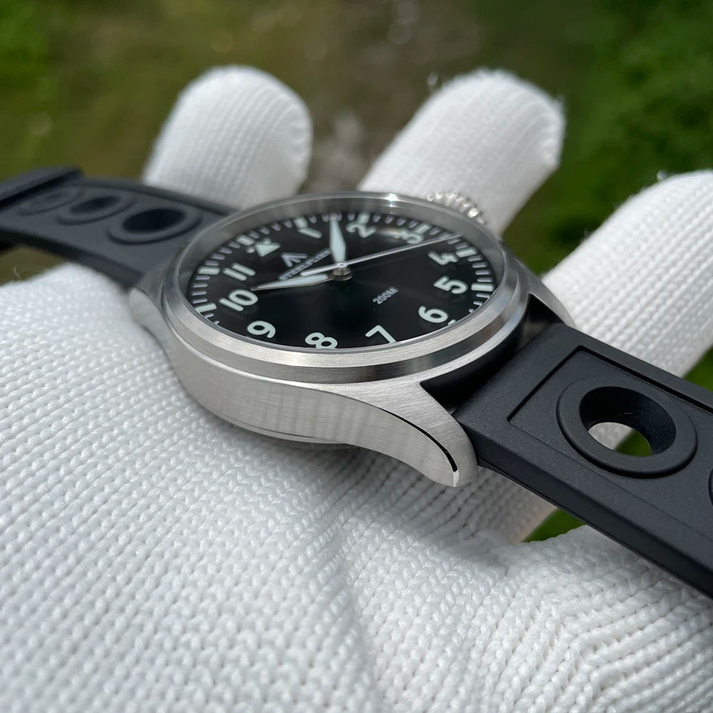 STEELFLIER Official SF743 Quartz Pilot VH31 Steel Strap Onion Crown 20Bar Waterproof Sapphire Crystal Luxury Dive Luminous Watch