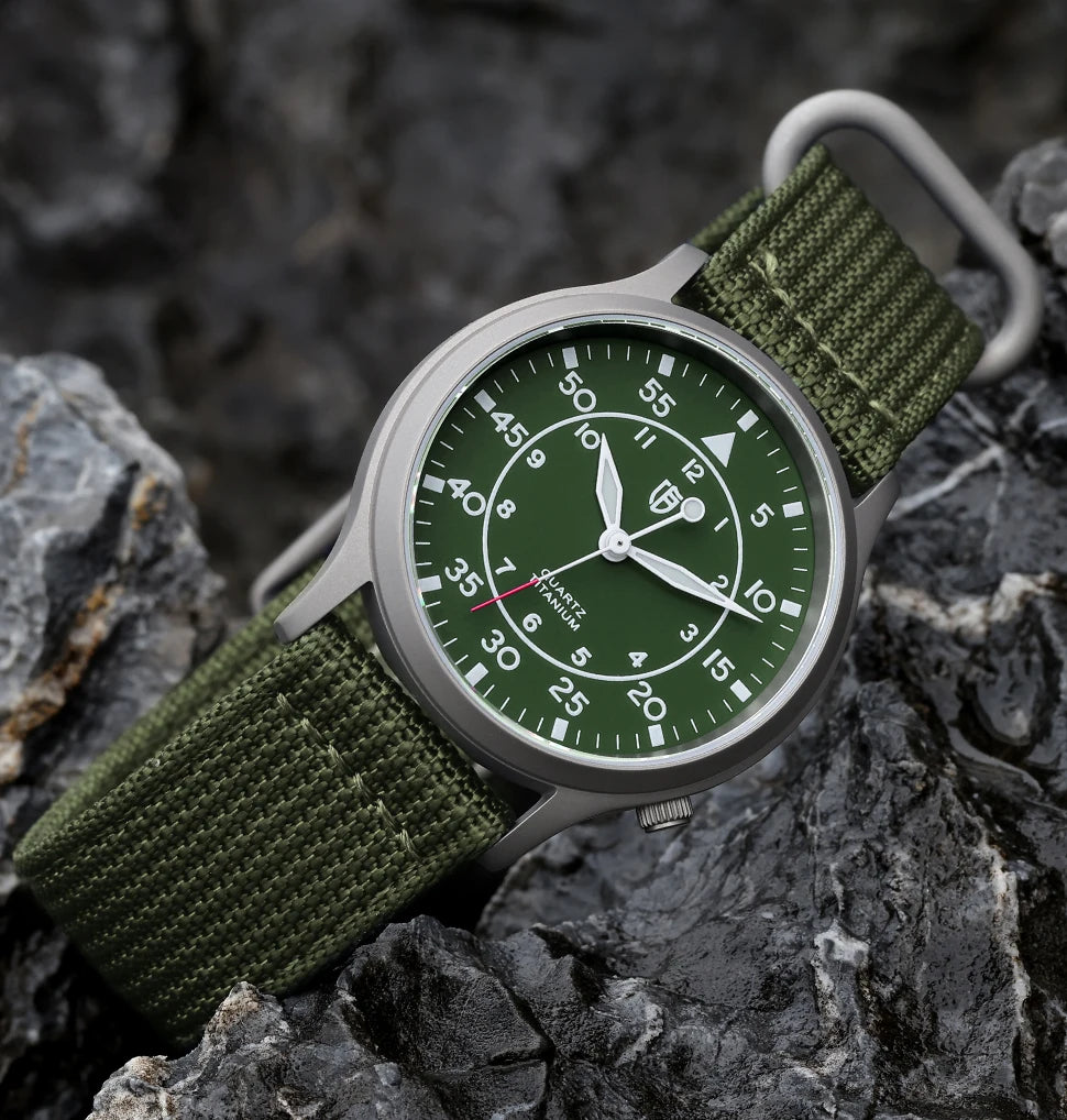 BERNY Titanium Watch For Men AR Coating Sapphire Fashion Wristwatch Luminous VH31 Ultra-thin Quartz Watch Waterproof 5ATM Watch