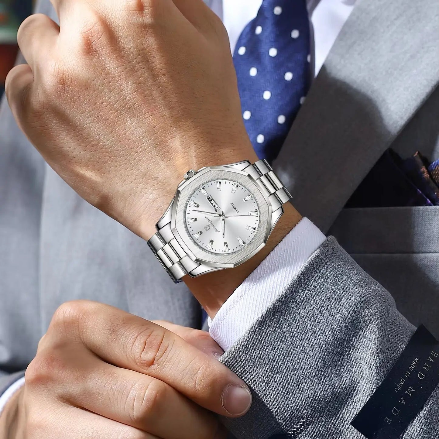 POEDAGAR Luxury Men Wristwatch Waterproof Luminous Week Date Casual Man Clock Stainless Steel Quartz Fashion Men's Watches Reloj