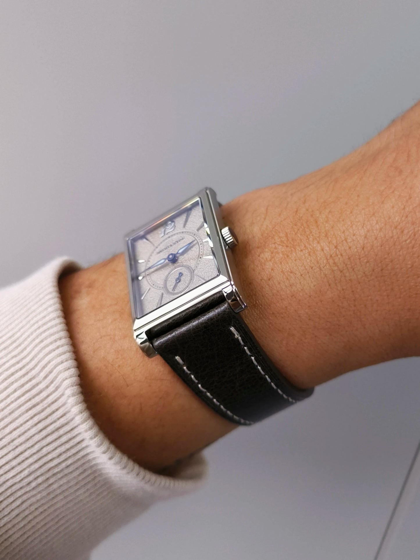 2026 Specht&Söhne Ultra Thin 7.5mm Rectangular Watch Japan Quartz Movement Small Seconds Sandblasted Dial Grey Leather Strap Watch