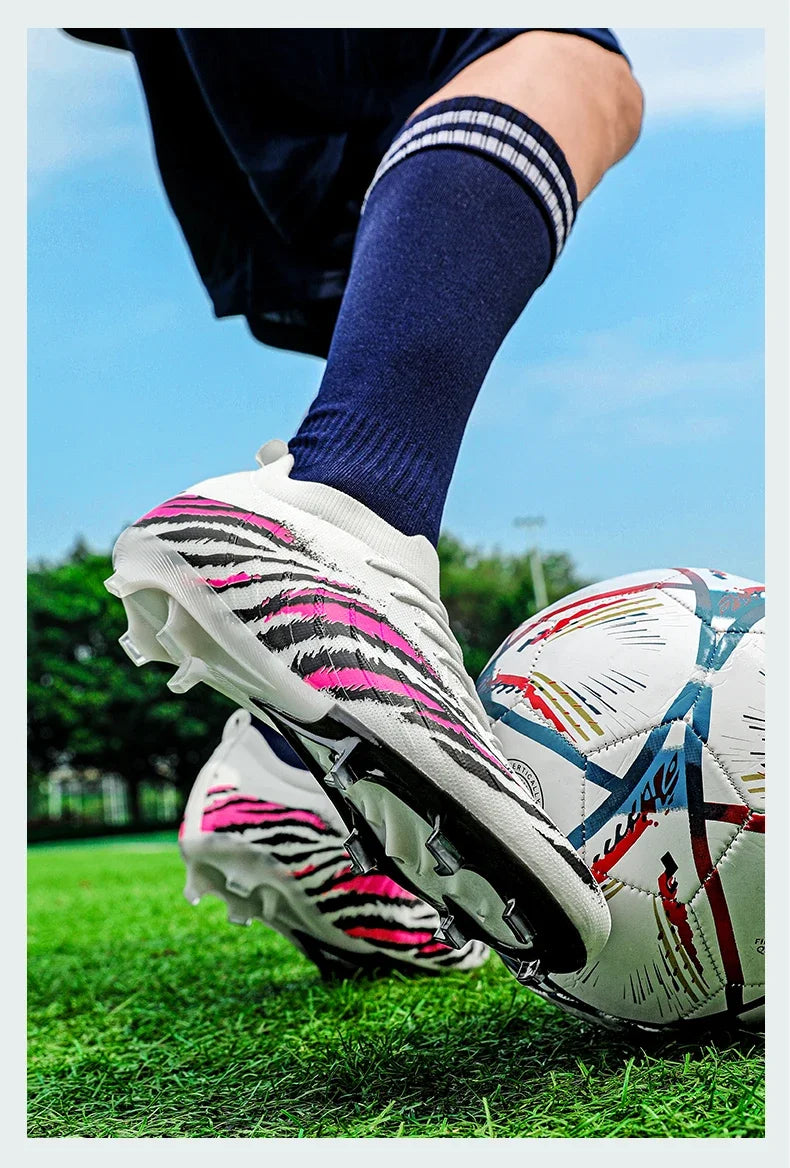 New Men's Football Boots Sport Soccer Shoes Match Unisex Ultralight Cleats Comfortable Non-Slip Outdoor Adult Grass High-quality