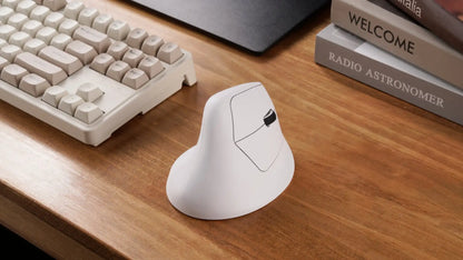 Keychron M5 безжична ергономична мишка, оптична, 8K Polling Rate, 2.4GHz и Bluetooth, Type-C, 3950 сензор