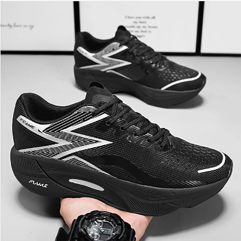 Chaussures de jogging pour homme, décontractées et confortables, de couleur unie, résistantes à l'usure, respirantes et faciles à porter, antidérapantes