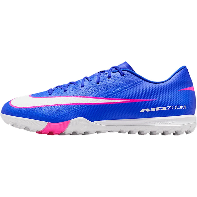 Originální pánské nízké šněrovací fotbalové boty Nike s odolným svrškem FQ8449-446